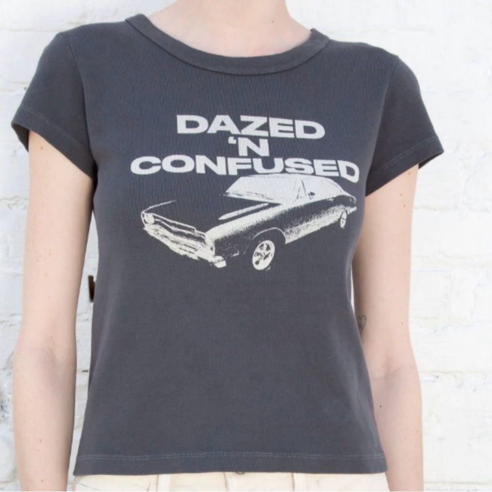 Brandy Melville baby tee